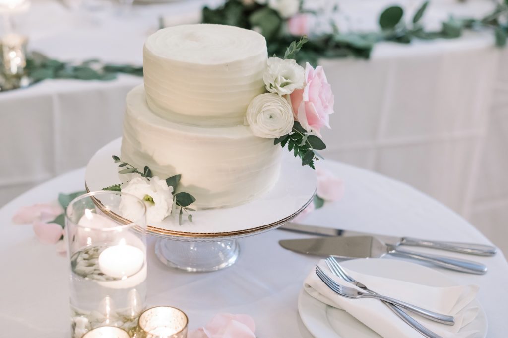 Classic Blush Wedding Photography Virginia Cake Co