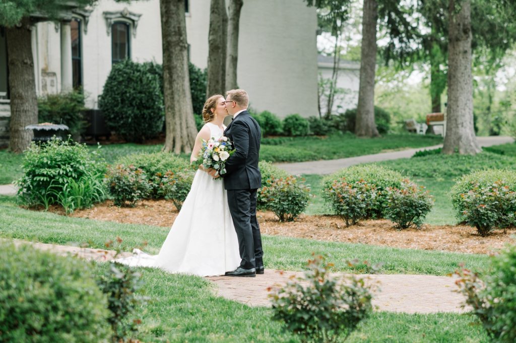 Peterson Dumesnil House Wedding first look