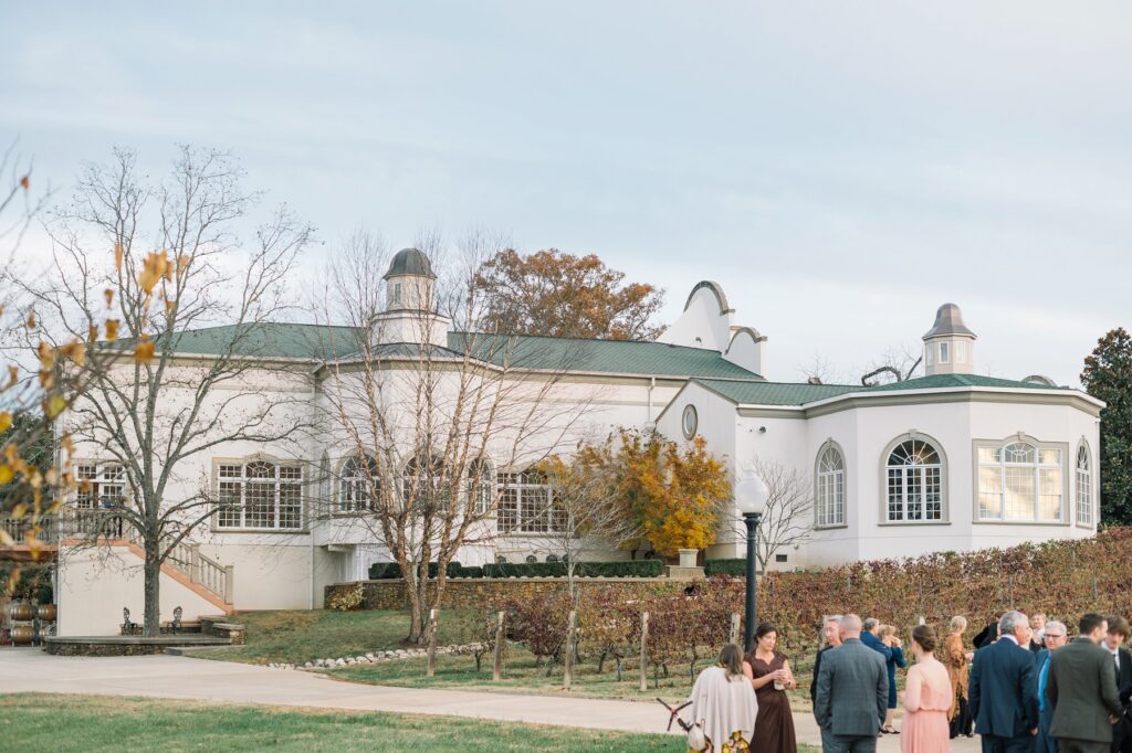 fall Morais Vineyards Wedding 
